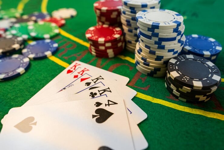 Live roulette table interface on gila138 indonesia with betting layout and wheel